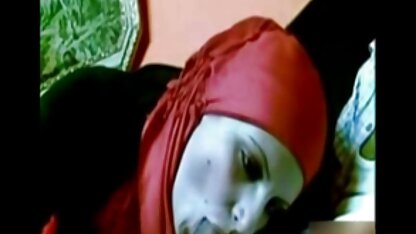 Arabo con hijab grande rosso film erotici in lingua italiana