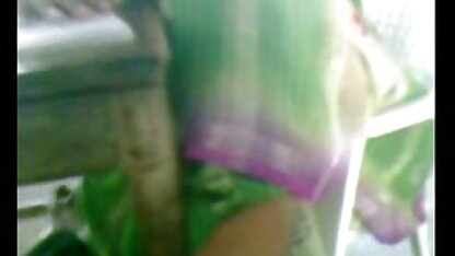 Insegnante India 8 ragazze mature nude