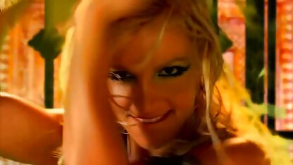 Britney spears vuole scopare  lesbiche mature grasse
