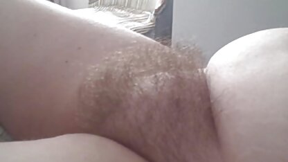Fidanzata polvere e capezzoli. video porno di studentesse italiane