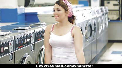 Pulcino teen in il laundry video orgia amatoriale italiana