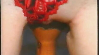 Utilizzando il letto post video amatoriali sesso anale