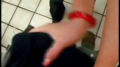 Bagno pubblico cazzo! video porno lisa ann