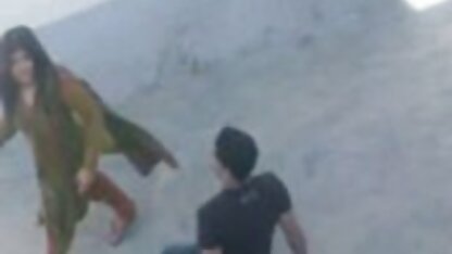 E tu sei una ragazza, fare sesso in pubblico  erotico film online