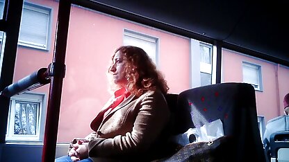 Masturbazione in autobus e treno