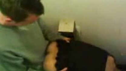 Preso la tua ragazza con la testa in bagno ragazze giovani nude foto