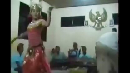 Bali, salto porno Vecchio 13 cugine italiane troie