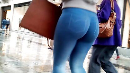 Culo pazzo teen shopping xxx lesbighe